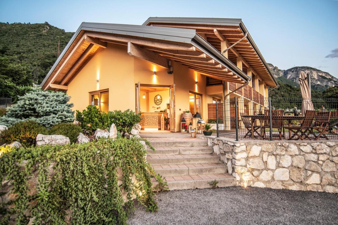 Agriturismo Al Maniero Trento Kültér fotó